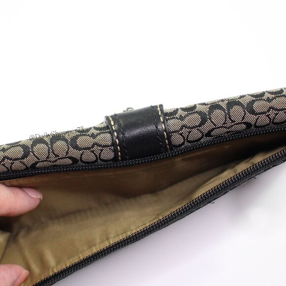 Vintage Coach Women's Black and Silver Logo Pattern - Picture 7 of 7